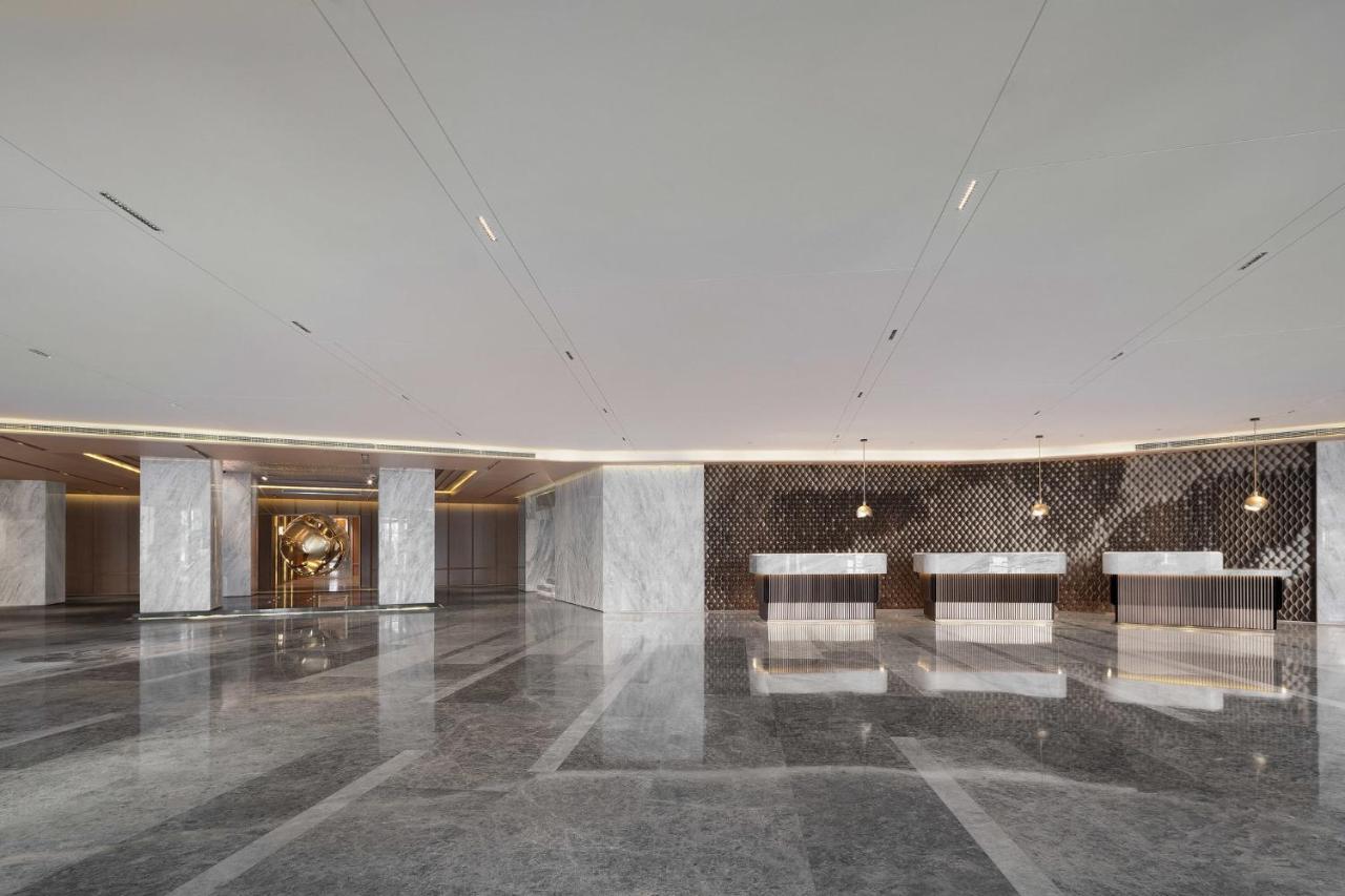 Holiday Inn Shanghai Huaxia By Ihg - Overlooking City Scenery At Sky View Restaurant Экстерьер фото