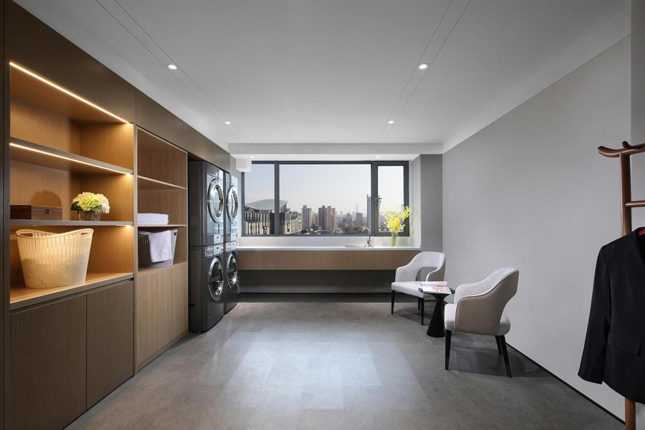 Holiday Inn Shanghai Huaxia By Ihg - Overlooking City Scenery At Sky View Restaurant Экстерьер фото